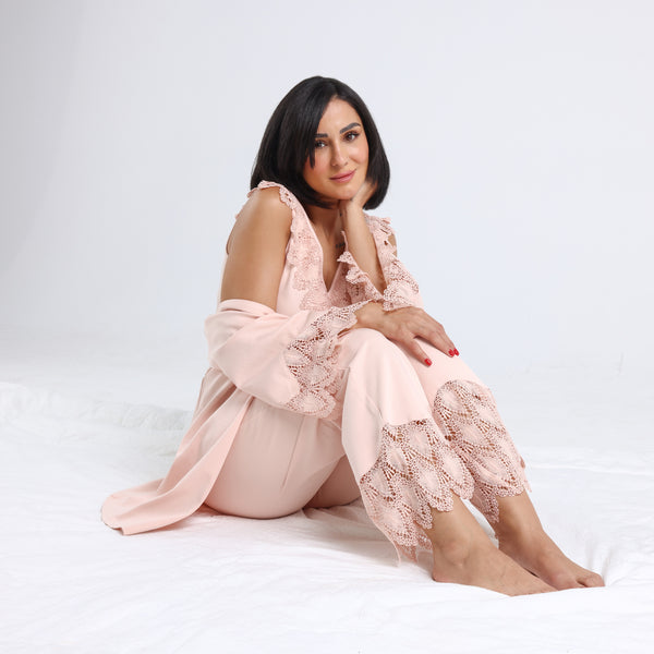 Bloom Threads - Regal Blush